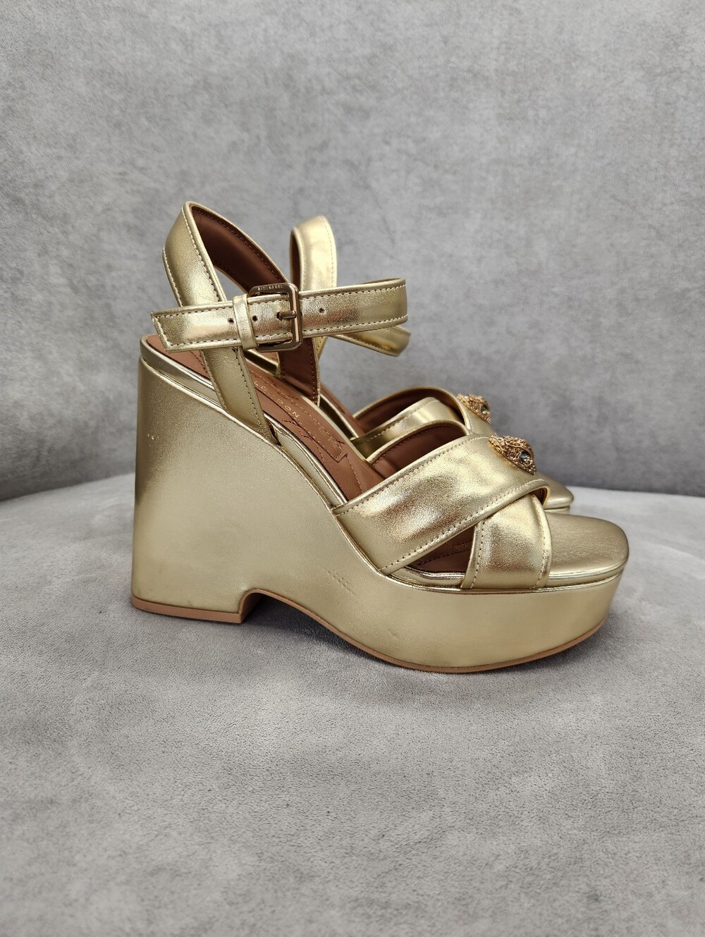 Kurt Geiger Wedge Sandals 7.5 Gold Leather Kensington Cross Chunky Dress New$245 - Picture 4 of 17